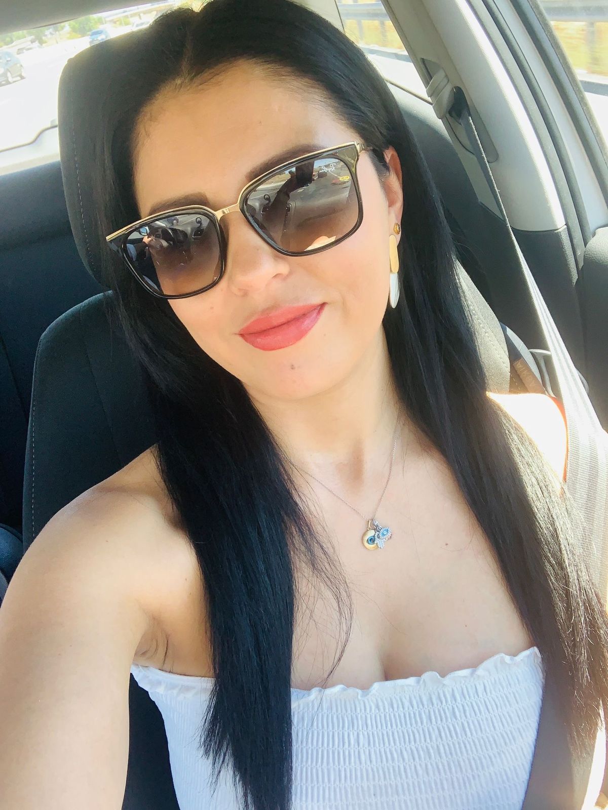 <em>Rosa Ramirez, </em>Medellín